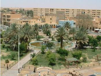 Le trésor touristique des gravures rupestres de Taghit BECHAR LA VILLE HISTORIQUE DE L'ART SAHARIEN