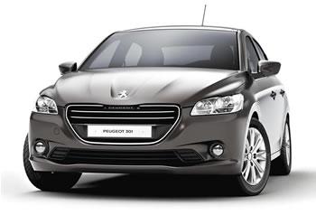 ALGERIE PEUGEOT 301 - Des journalistes chinois la conduisent à Alger