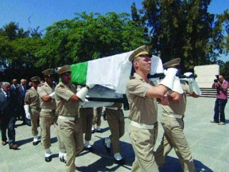 Enterré dans son Algérie libre