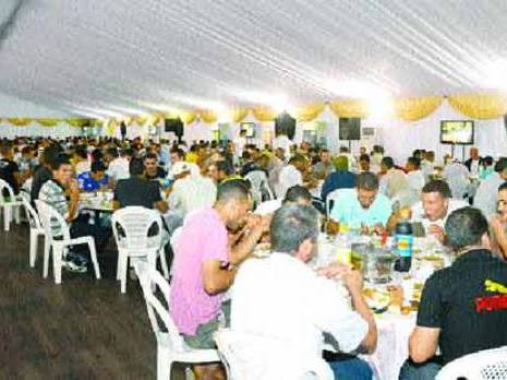 Hamoud Boualem met les bouchées doubles