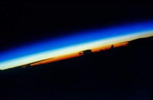 والنهار إذا جلاَّها