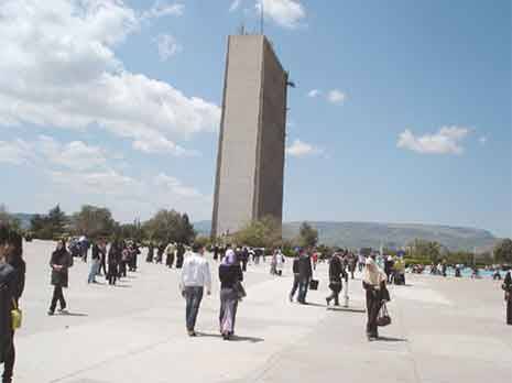 Les étudiants du système classique pénalisés