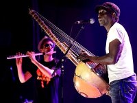 Le chanteur Djeli Moussa Condé : une résonance pluriculturelle