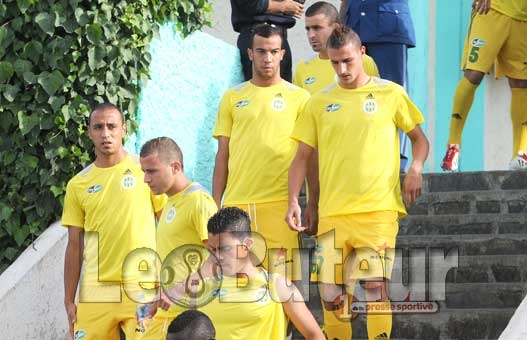 JSK : Medane : «Techniquement, il y a des satisfactions, mais il manque quelqu'un pour donner du tempo au match»