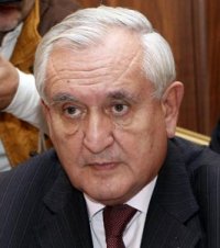 « Le potentiel de collaboration entre l'Algérie et la France est élevé » L'ex-premier ministre français dans un entretien à l'APS