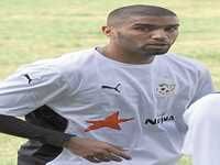 Alors que Kaci-Saïd devait rencontrer hier soir son agent Aït Djoudi a déjà discuté avec Lemmouchia