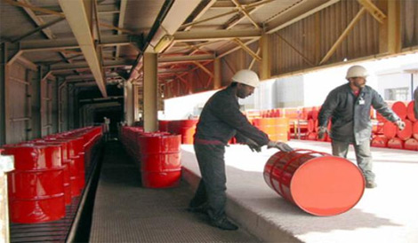 تحليل عينات من شحنة وقود مستوردة محل شبهة بوهران