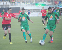 Ligue 1/ 7e journ'e (match avanc') USMA - CSC, le choc des titans