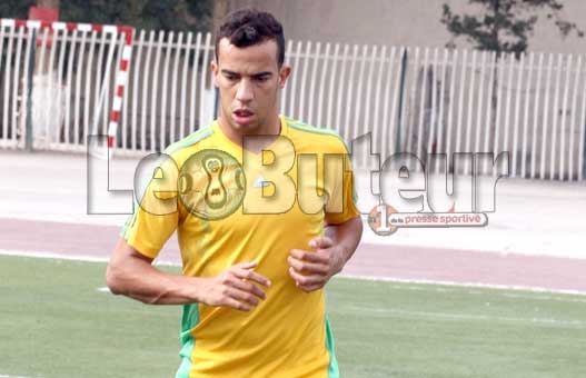 JSK : Benlamri : «Si on n'encaisse pas en première mi-temps, on reviendra avec les 3 points»