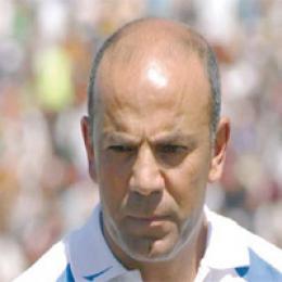 بوعلي: مستحقاتي أولا قبل تدريب شبيبة بجاية