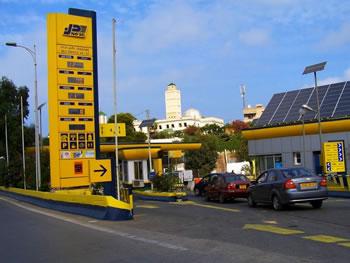 Le scénario qui fait peurLE SPECTRE D'UNE PENURIE DE CARBURANT PLANE A QUELQUES JOURS DE L'AID