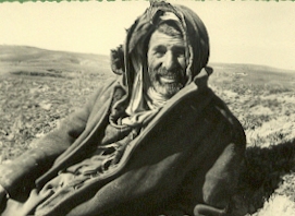 Les gens âgés  à yabous