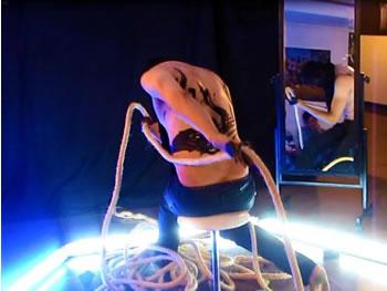 Le body art pour dire le mondeCLÔTURE DE L'EXPO AL-TIBAQ DU COLLECTIF ASSWAD À ALGER