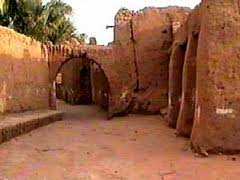 BECHAR Lancement d'études Pour La Restauration Et La Réhabilitation De Six Ksour