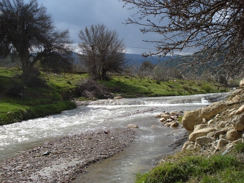 شلية مكان سياحي لا مثيل له...يابوس