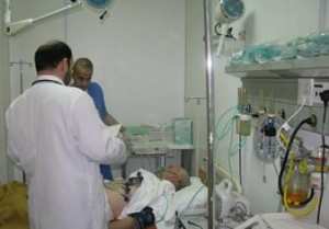 توقيف بمعسكر3 أطباء أخصائيين بسبب مخالفة أنظمة العمل