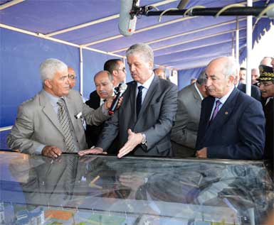 سلال يذكر أنه ممنوع على أي إطار اتخاذ قرار تعسفي أو عرقلة المشاريع ويؤكد:غرداية مثال للتآخي والتضامن والتعايش