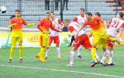 إفتيسان يثني على لاعبيه رغم هزيمة عنابةالملاحون كانوا الأفضل خاصة في الشوط الثاني