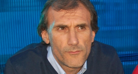 رئيس مولودية وهران يجدد الثقة في المدرب الإيطالي سوليناس