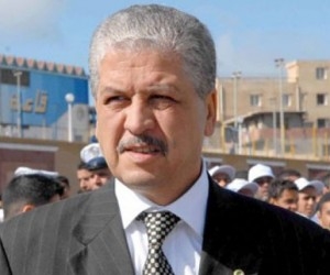 سلال يُوافق على تسجيل مشروع ربط ولاية غرداية بطريق إلى غاية الحدود مع ولاية الأغواط