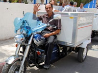 دراجات نارية مجهزة لباعة السمك بتيزي وزو