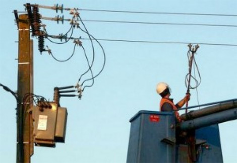 الأغواط: تأخر انجاز 600 كلم من الكهرباء الريفية