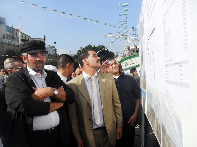Ferroukhi inspecte la ferme d'élevage de crevette d'El Marsa : Projet pilote ouvrant les portes aux investissements