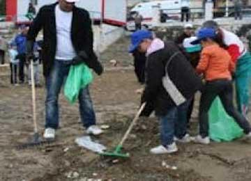 شباب المنطقة الشرقية بالبويرة ينتفضوناتهموا المنتخبين باقصائهم من مشروع الجزائر الخضراء