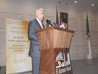 Le ministre du Travail sur la politique des ressources humaines