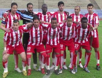 الإدارة ستسوي جزءا من المستحقات واللاعبون ينتظرون التسجيداتحاد عنابة .... لطرش تلقى وعودا بذلك قبل بلعباس