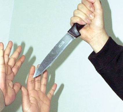 رفضت منحه النقود ما أثـار غضبه                    عاق يقتل والدته من أجل الحبوب المهلوسة بقسنطينة