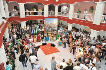 Une ouverture somptueuse5E EDITION DU FESTIVAL INTERNATIONAL DU THEÂTRE DE BEJAIA