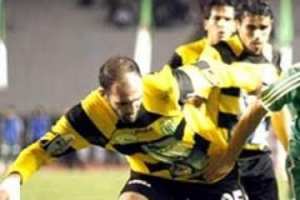 الصفراء  تسقط في فخ التعادل وزواوي في قفص الإتهامإ.الحراش 0 – ج.الشلف 0