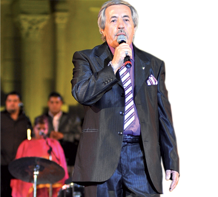 المهرجان الوطني للموسيقى والأغنية الأمازيغية                    الحسناوي أمشطوح وبوعلام شاكر يلهبان تمنراست