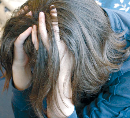 القضية على مستوى العدالة في سدراتة بسوق أهراس                    جراح يتسبب في عقم دائم لفتاة في العشرينيات