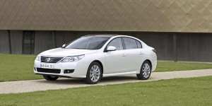 Prix Renault Latitude Dynamique 2.0 DCI