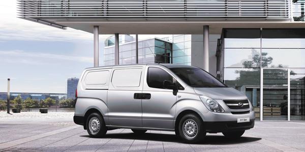 Prix Hyundai H-1  3 Places Tôlé +Clim 2p