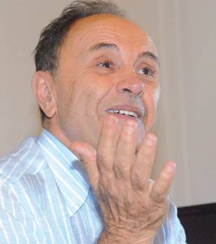 «L'Etat a rendu un mauvais service à l'économie en augmentant en masse les salaires»Réda Hamiani. président du Forum des chefs d'entreprise (FCE)