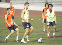 Vie des clubs/ CRB : Ils reprochent aux joueurs leurs mauvaises prestationsDescente muscl'e des supporters