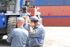 إحباط محاولة تهريب 4 ملايين دولار ببجاية والجمارك ملزمة بمنح القضاء معلومات حول فضائح سوناطراكتدعيم الحدود ب80 مركزا جمركيا، بودربالة يكشف: