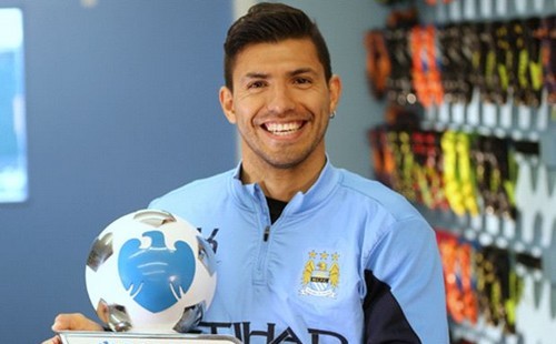 أجويرو أفضل لاعب في الدوري الإنجليزي لشهر أكتوبر