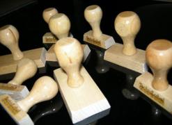 مديرة أعمال تختلس أموال شركة خاصة وتزوّر ختم وثائق البيعدرك مستغانم يحقق في مؤسسة لبيع الشاحنات