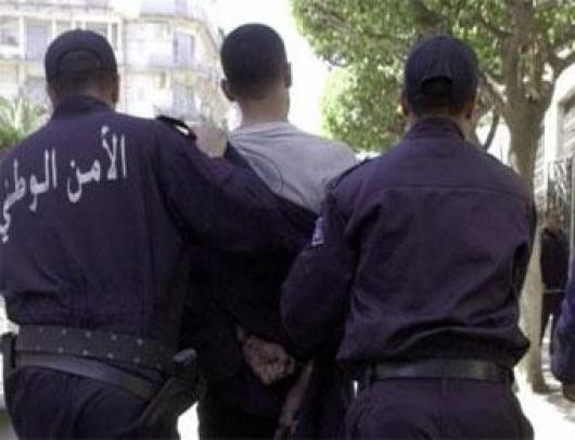 توقيف شخص هدد موثقة ببسكرة