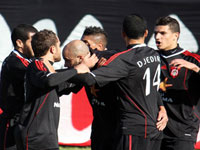 اتحاد العاصمة يتنقل اليوم إلى تونس لإجراء تربص مغلق