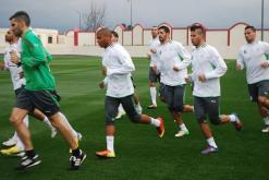 الخضر يجرون ثاني حصة بتعداد كامل وحليلوزيتش يرفع من حجم التدريبات بداية من اليومبالتحاق بقية العناصر المتأخرة أمس بمعسكر سيدي موسى