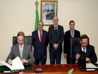 Afin de faciliter les procédures de délivrance des documents d'état civil : Une convention a été signée entre les ministères de l'Intérieur et des ...