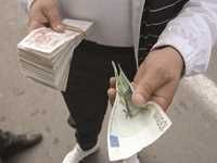 Marché parallèle de la deviseSquare Port-Saïd, le reflet de la chute du dinar