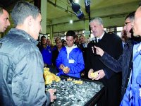 M. Sellal exige l'extension des périmètres irriguésVisite du premier ministre à Oum el Bouaghi