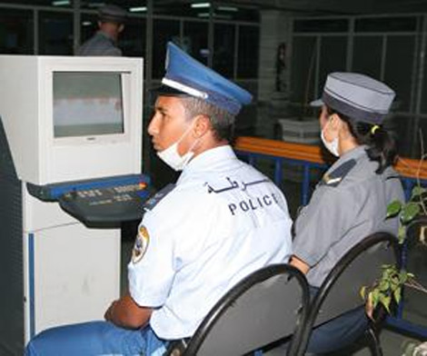 توقيف شاب بحوزته مسدس بمطار بجاية