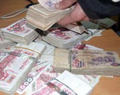 عصابات تهاجم ابن مالك فندق بوهران وتسلبه أزيد من مليار سنتيم موجهة لزكاة عاشوراءأعمال شغب عنيفة بسبب الزكاة في السانيا بوهران